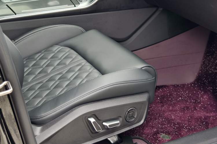 Used Audi A6L 2025 Revised 45 TFSI Prestige Dynamic Edition
