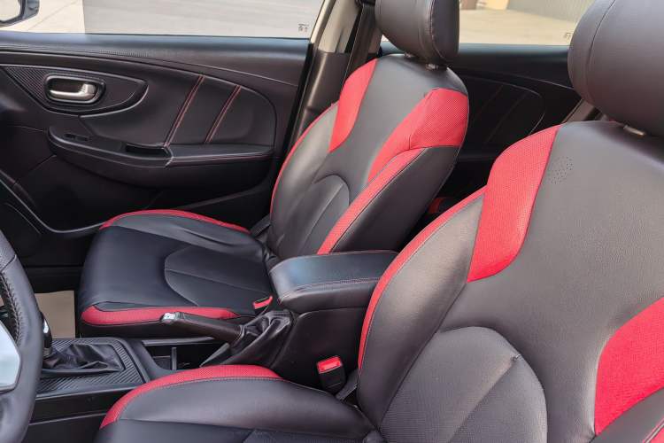 Used Luxgen U5 SUV 2017 1.6L CVT Jazz Edition