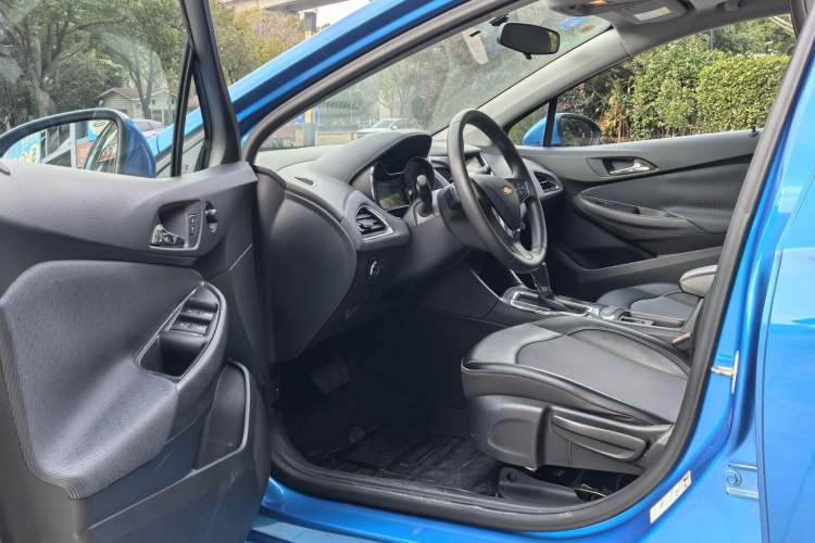 Used Chevrolet Cruze 2017 1.5L Automatic Xuanfeng Edition