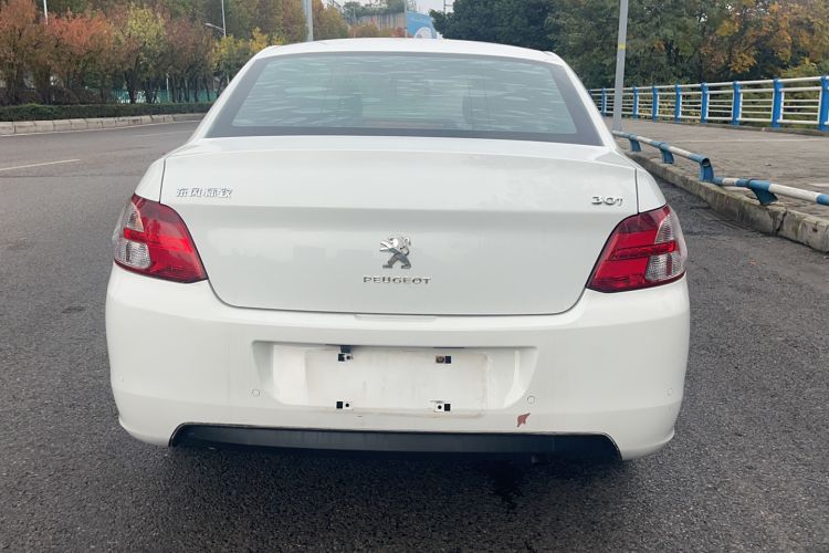 Used Peugeot 301 2014 1.6L Automatic Luxury Edition
