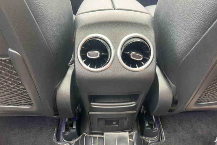 Used Mercedes-Benz GLB 2022 Refresh GLB 200 Dynamic Edition
