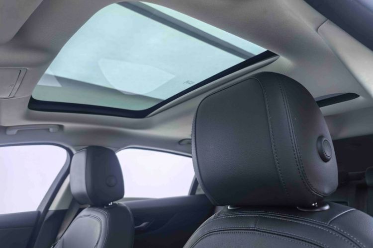 Used Jaguar XEL 2020 2.0T 250 PS SE Tech-Elegant Edition
