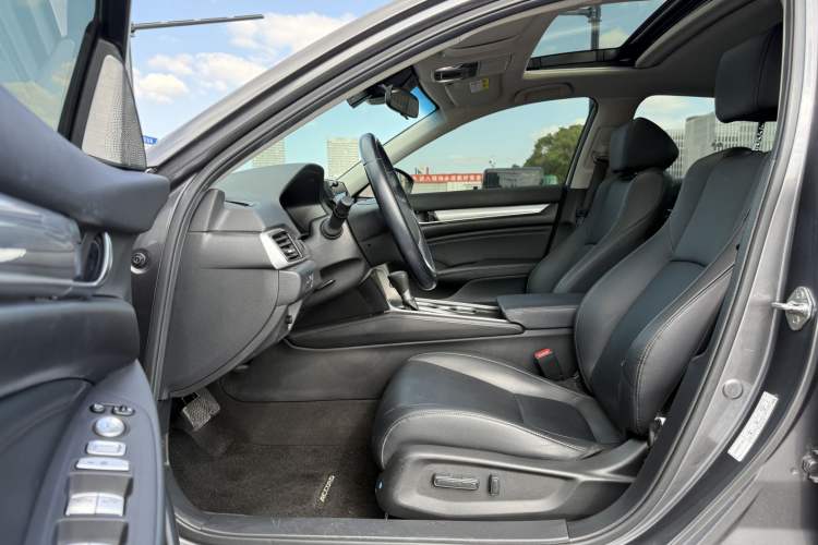 Used Honda Accord 2018 260TURBO Luxury Edition China VI
