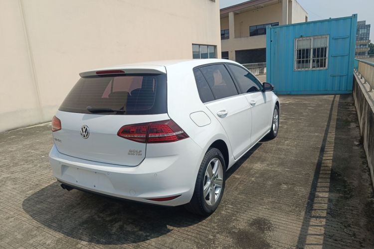 Used Volkswagen Golf 2017 230TSI Automatic Comfort Edition – Celebrating Milestone of One Million Units
