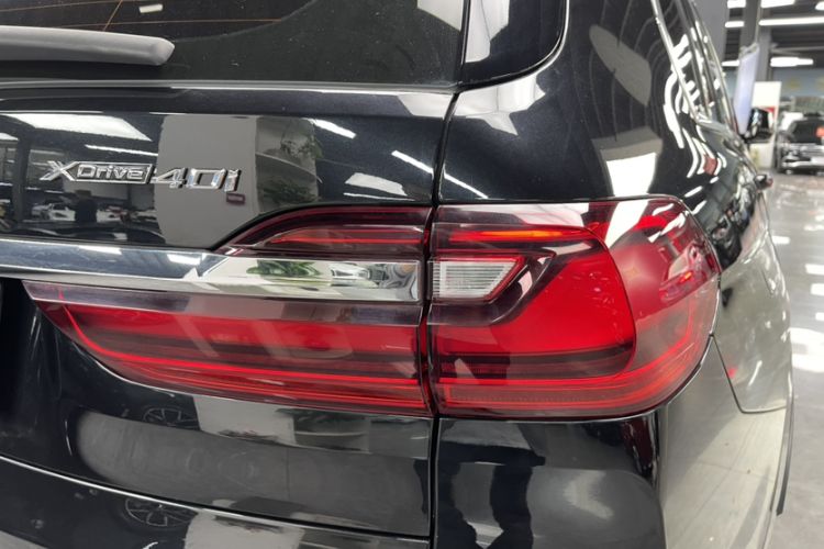 Used BMW X7 2021 xDrive40i Executive Luxury Package
