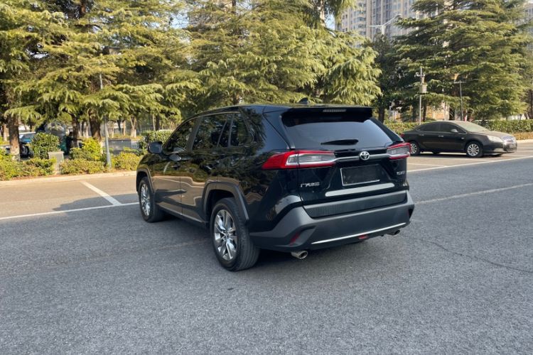 Used Toyota Wildlander 2022 2.0L CVT Two-Wheel Drive Luxury Edition