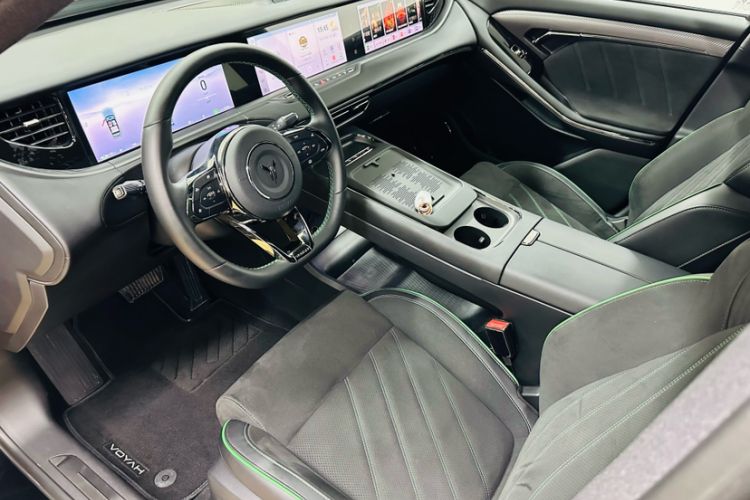 Used VOYAH FREE 2025 318 318 km Rear-Drive Touring Edition
