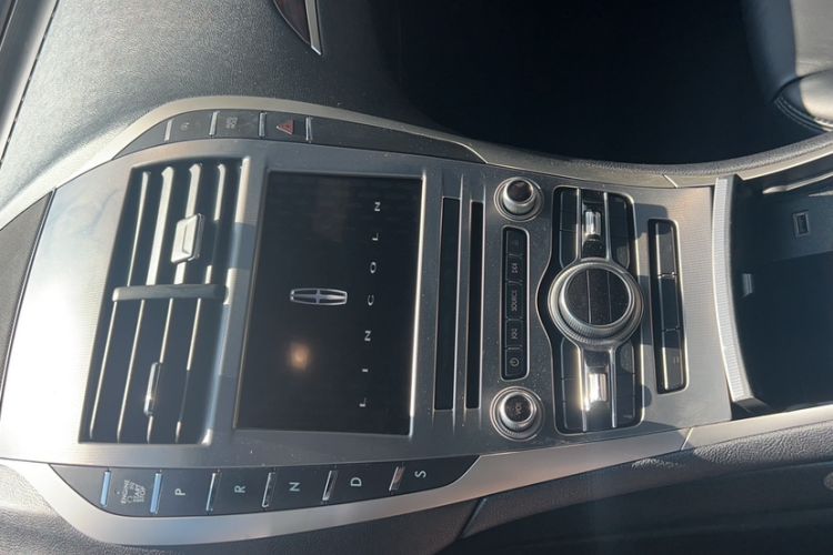 Used Lincoln MKZ 2017 2.0T Luxury Edition
