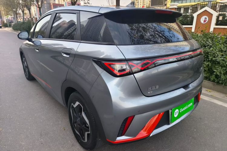 Used BYD Dolphin 2021 405 km Fashion Edition
