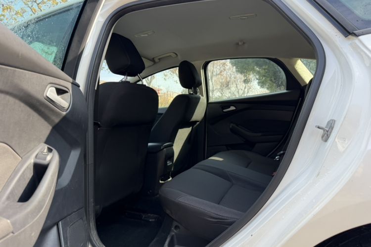 Used Ford Focus 2015 Hatchback 1.6L Automatic Comfort Model