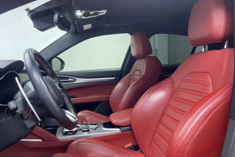 Used Alfa Romeo Stelvio 2020 2.0T 280HP Luxury Sports Edition