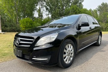 Used Mercedes-Benz R-Class 2017 R 320 4MATIC Business Edition Prestige Model