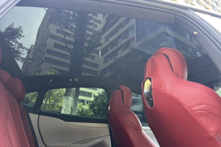 Used  SU7 2024 Rear-Drive Ultra-Long Range Advanced Pro-Level Intelligent Driving Version
