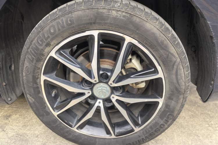 Used BYD Song MAX 2017 1.5T Automatic Smart Connect Luxury 7-Seater
