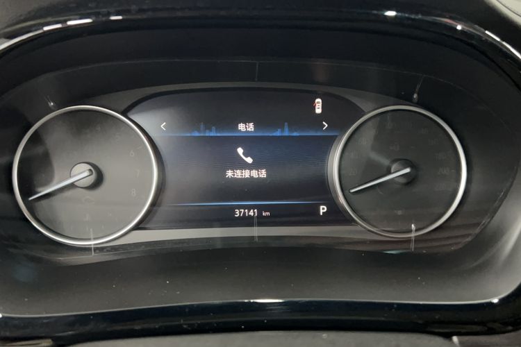 Used Buick GL8 2023 Facelifted Land Cruiser Executive Luxury Version
