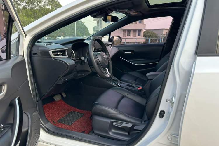 Used Toyota Levin 2021 Dual-Engine 1.8H E-CVT Luxury Edition
