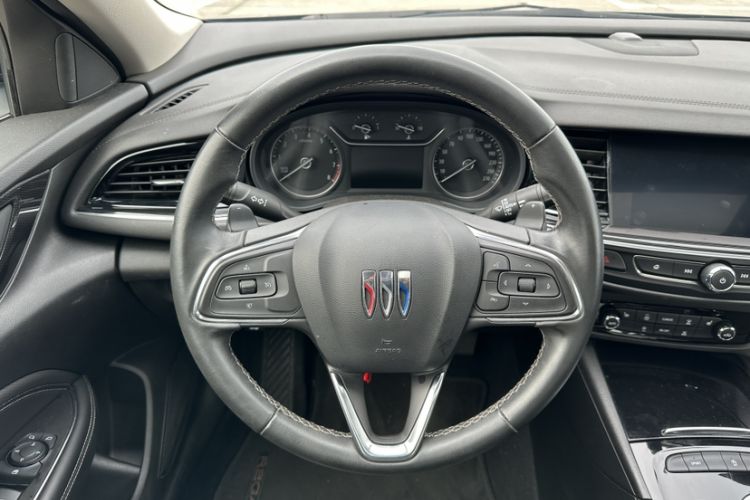 Used Buick Regal 2024 25T Deluxe Edition