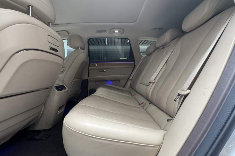 Used Hima AITO M7 2024 1.5T Rear-Drive Plus Version 5 Seats
