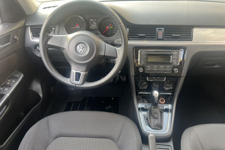 Used Volkswagen Bora 2015 Value Edition 1.6L Automatic Fashion Version
