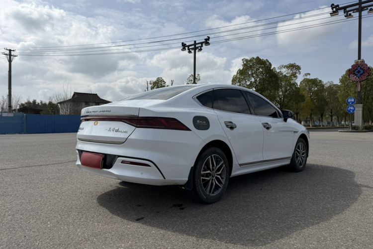 Used BYD Qin PLUS 2023 Champion Edition DM-i 120KM Leading Model
