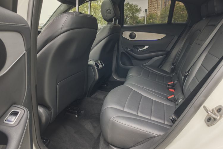 Used Mercedes-Benz GLC Coupe 2021 GLC 260 4MATIC Coupe SUV
