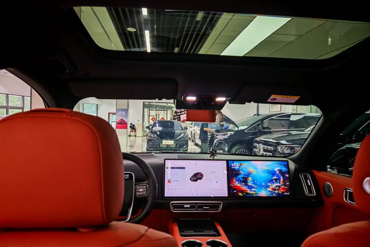 Used Li Auto L8 2023 Pro Model
