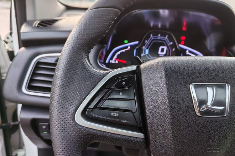 Used Luxgen U5 SUV 2017 1.6L CVT Jazz Edition