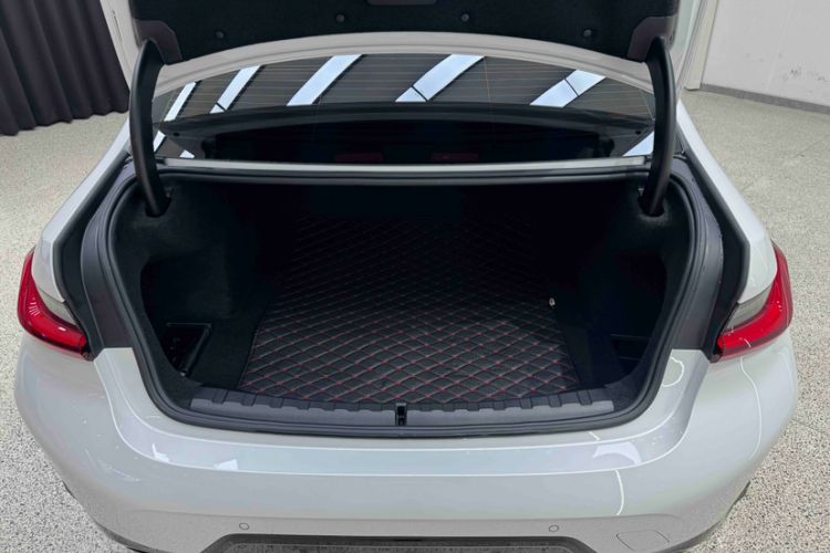 Used BMW 3 Series 2025 330Li M Sport Shadowline Package
