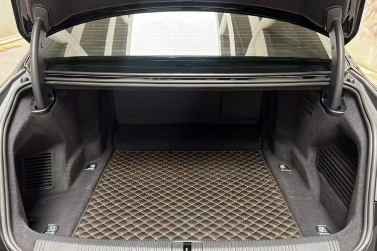 Used Audi A8 2021 A8L 50 TFSI quattro Comfort Model
