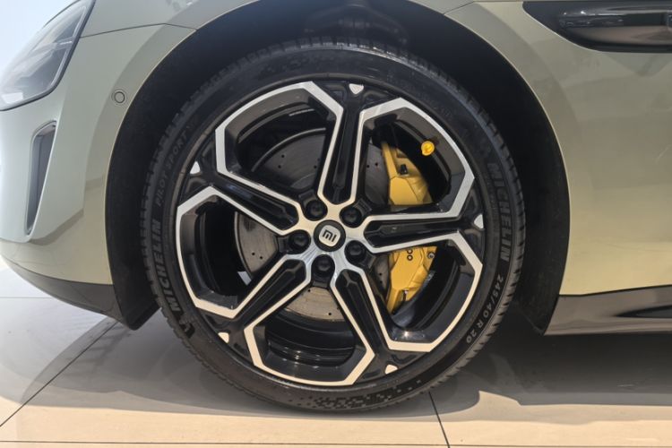 Used  SU7 2024 Rear-Drive Ultra-Long Range Advanced Pro-Level Intelligent Driving Version
