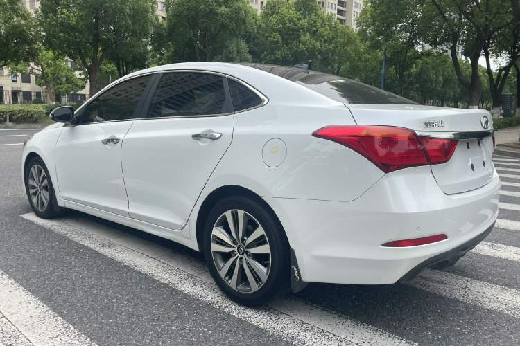 Used Hyundai Mistra 2016 1.8L Automatic Smart GLS
