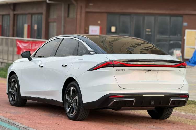 Used  L6 2023 125km Starship
