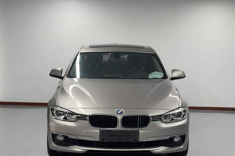 Used BMW 3 Series 2016 320Li Ambition Model
