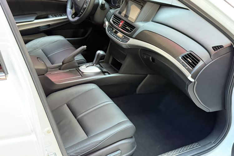 Used Honda Crosstour 2014 2.4L Luxury Edition
