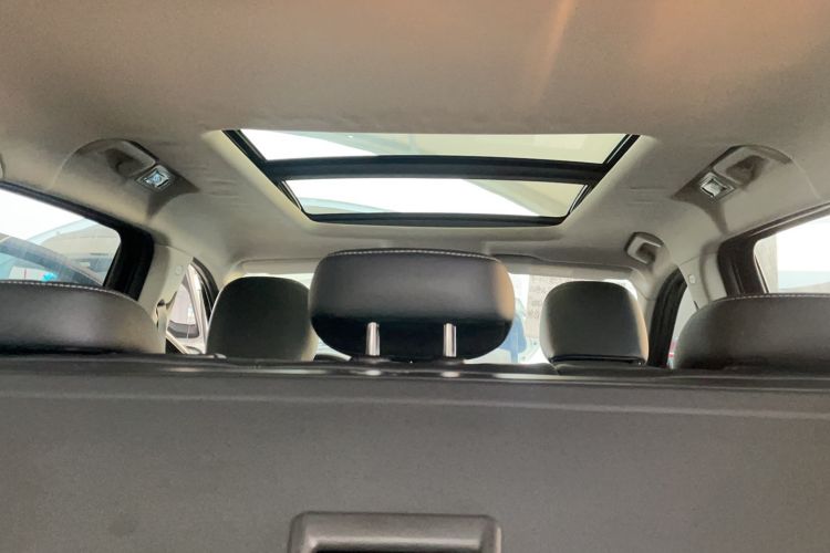 Used  Lingyun 2021 290T Two-Wheel Drive Starry Edition
