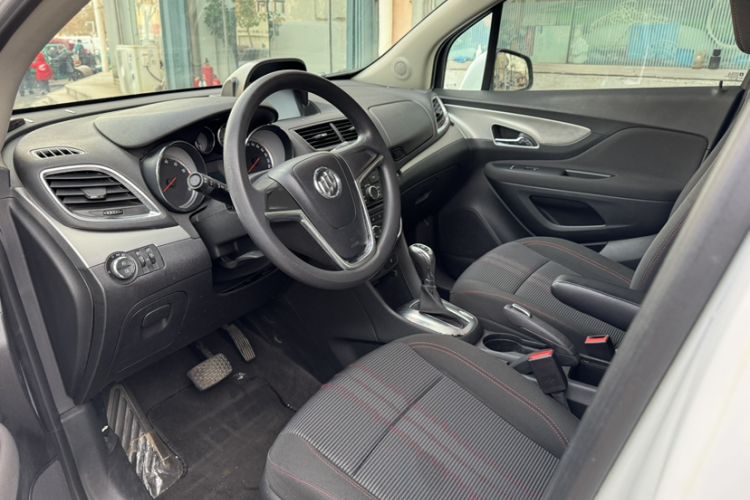 Used Buick Encore 2015 1.4T Automatic Two-Wheel Drive Urban Elite Version
