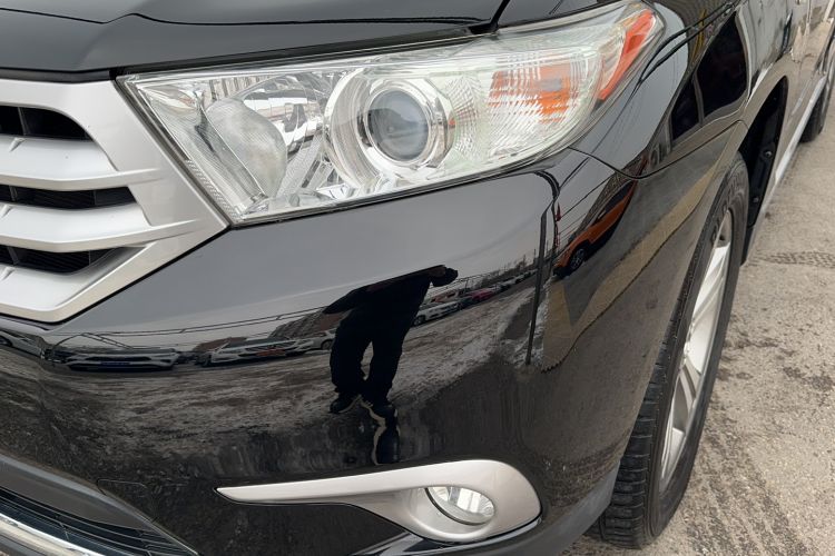 Used Toyota Highlander 2012 2.7L Two-Wheel Drive 7-Seater Luxury Edition
