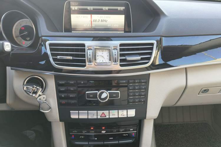 Used Mercedes-Benz E-Class 2014 Restyled E 260 L Sport Edition
