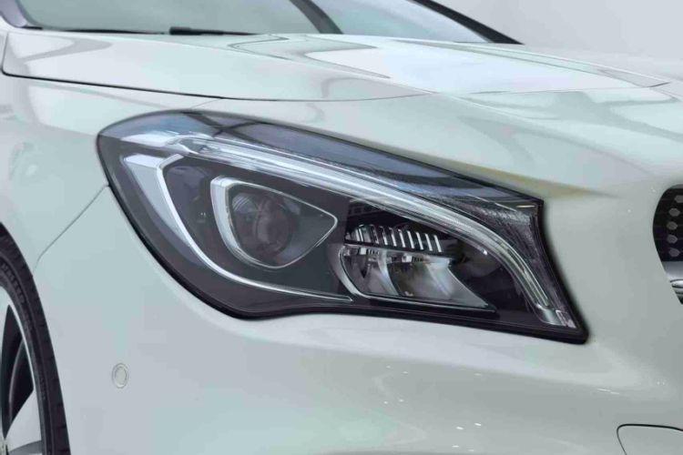 Used Mercedes-Benz CLA 2017 Facelifted CLA 200 Stylish Edition
