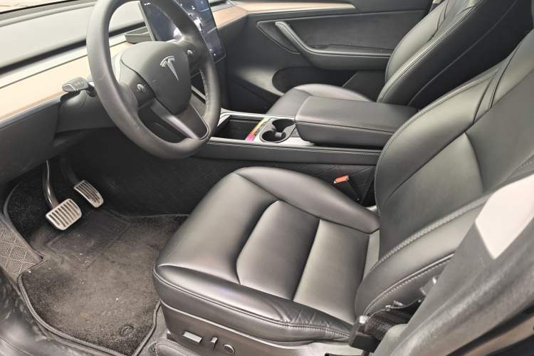 Used Tesla Model Y 2022 Rear-Wheel-Drive Version