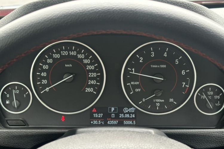 Used BMW 4 Series 2014 420i Convertible Sports Design Package
