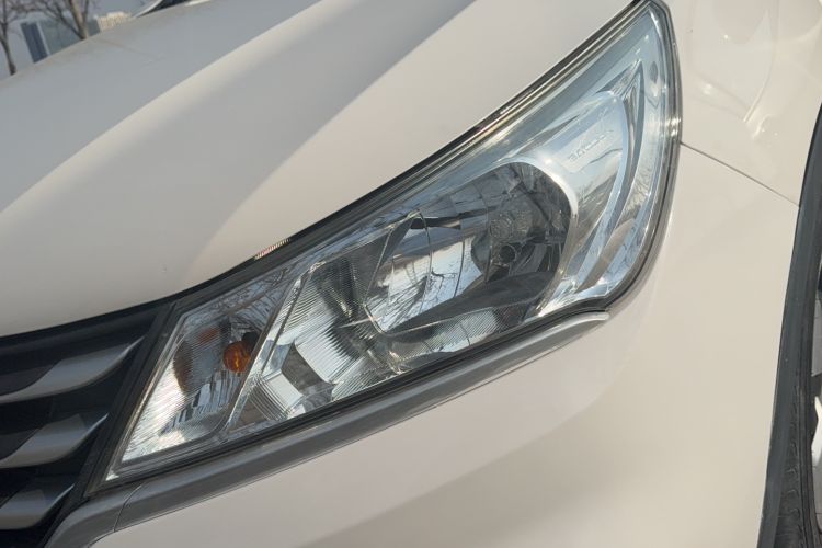 Used Baojun 310 2016 1.2L manual Comfort trim level
