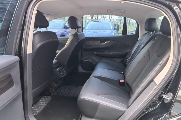 Used Hongqi E-QM5 2023 Revised Version Basic Travel Edition