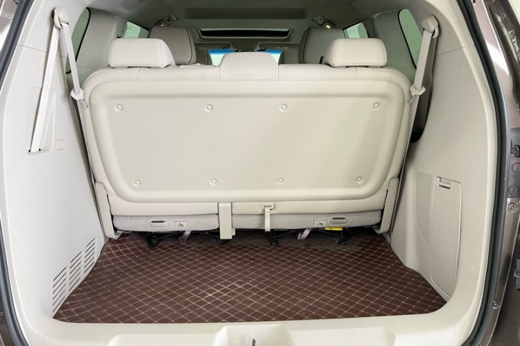 Used Buick GL8 2021 Land Cruiser Executive Class 652T Luxury Model
