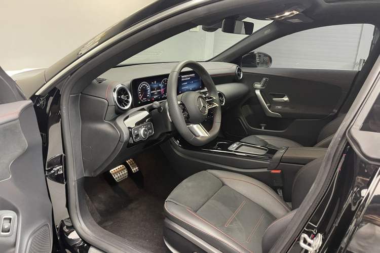 Used Mercedes-Benz CLA 2024 CLA 200
