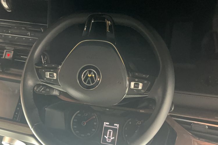 Used Volkswagen Tharu 2021 280TSI Two-Wheel Drive Comfort Edition
