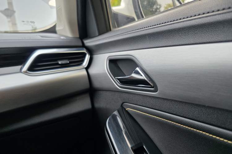 Used BAIC Beijing X3 2019 1.5T CVT Glory Edition
