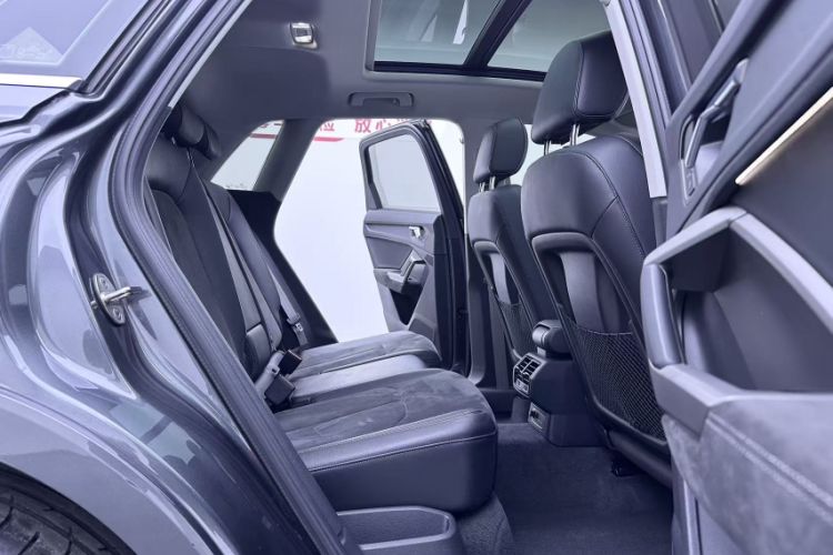 Used Audi Q3 2021 35 TFSI Fashion Dynamic Model