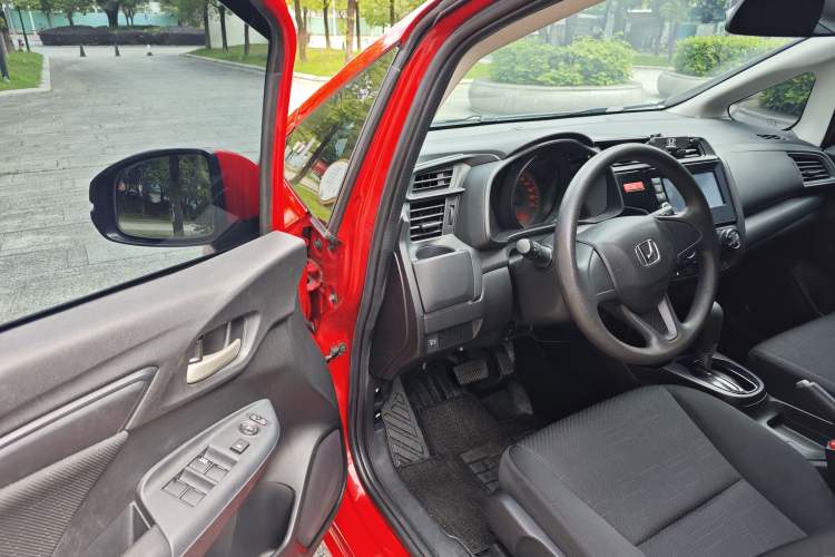 Used Honda Fit 2014 1.5L LX CVT Comfort Model
