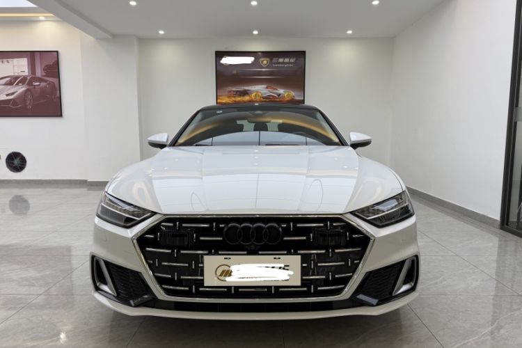 Used Audi A7L 2022 45 TFSI S-line Dream-Building Crystal Flow Package
